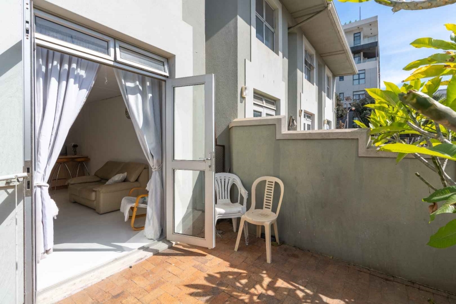 2 Bedroom Property for Sale in Observatory Western Cape